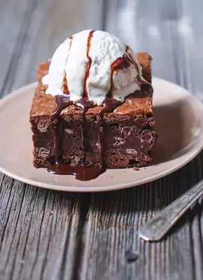 Our Menu browny white ice